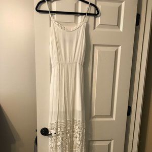 Francesca's White Maxi Dress